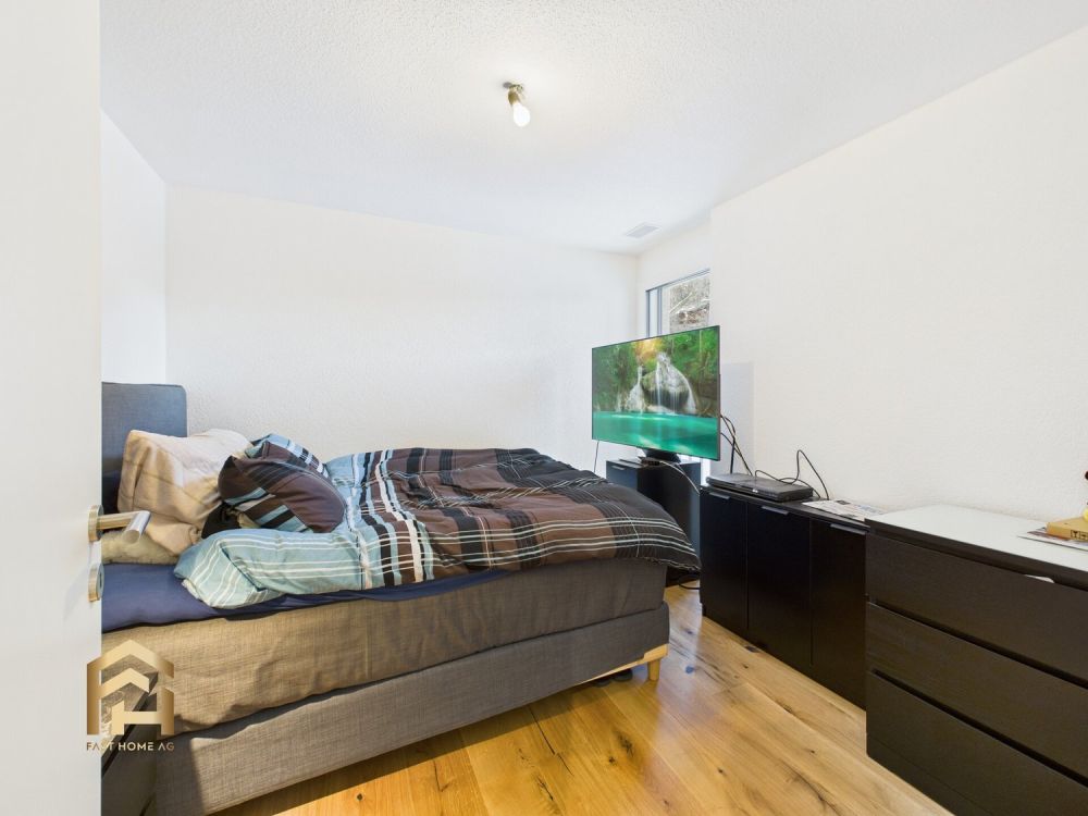 Helle 4.5-Zimmer Neubauwohnung mit Balkon und Lift in St. Niklaus - CAM04538G0-PR0124-STILL001