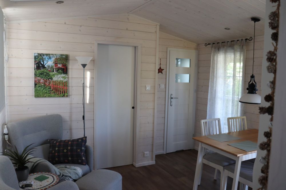3.5-Zimmer-Campinghaus in Sugiez - neu & luxuriös -  Bild 5