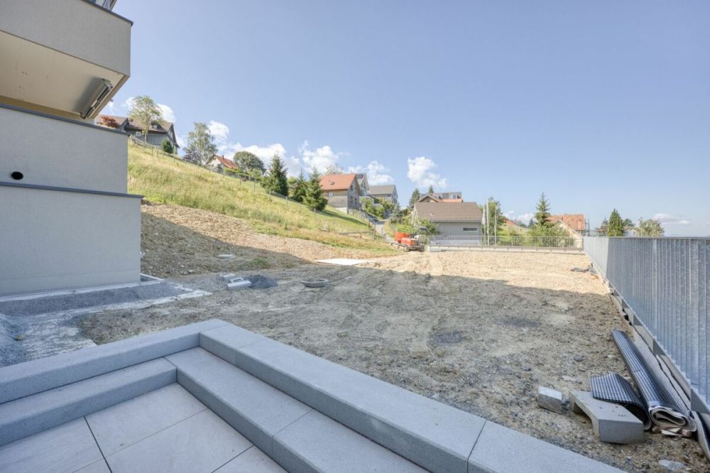 NEUBAU - 3.5 Zimmer-Wohnung mit 310 m2 Gartenanteil -  Bild 5