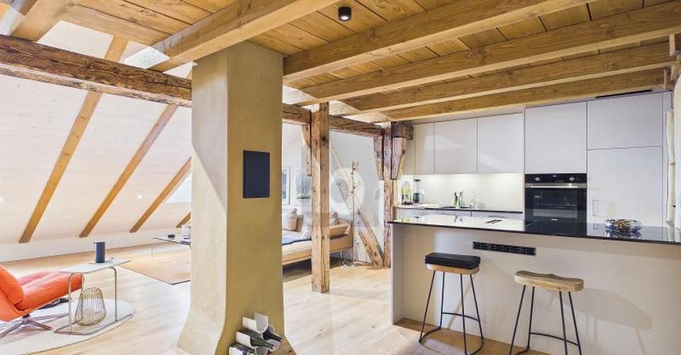 UNIKAT! HOCHWERTIG RENOVIERT IM STÄDTLI! - Duplex 3.5 pièces - image - 1