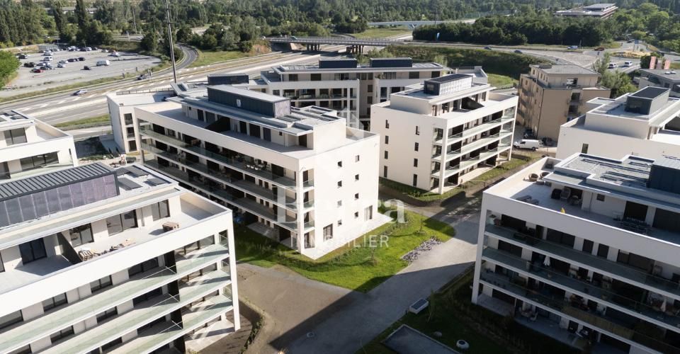 Appartements avec beaux volumes - Appartement 2.5 pièces - image - 13