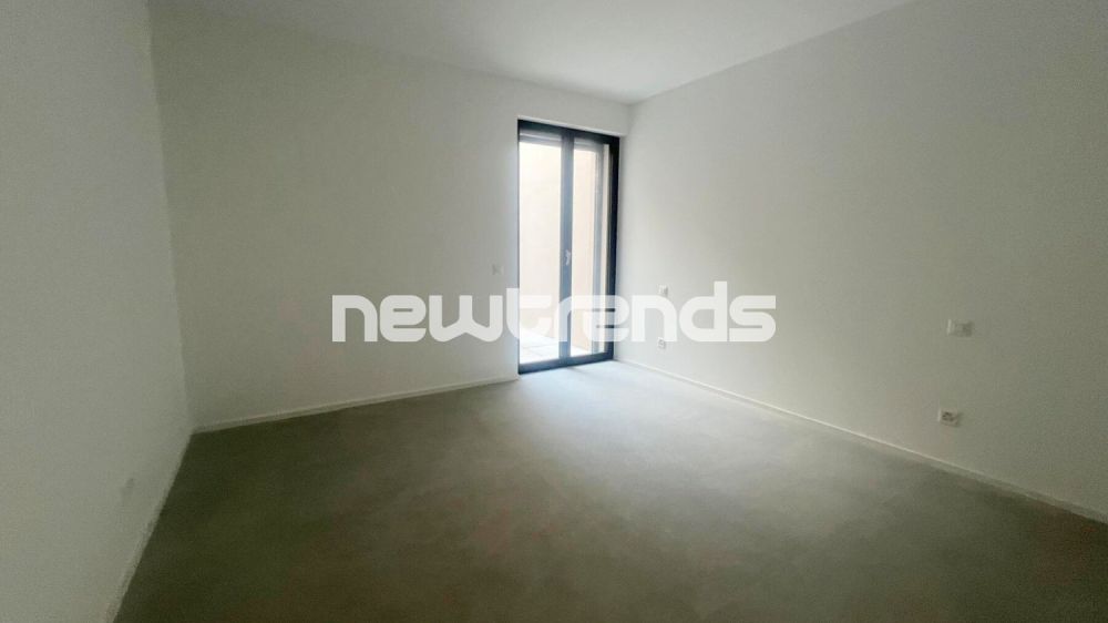 Caslano: 2.5 locali con giardino e patio, pronto da abitare. Nuova cos - 8
