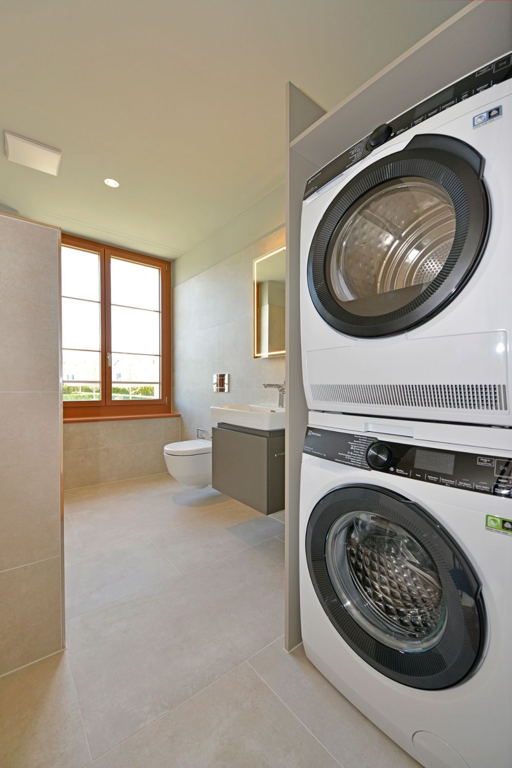 Neue 3.5-Zimmerwohnung: ländlich mit Stadtanschluss leben - WC / Bad