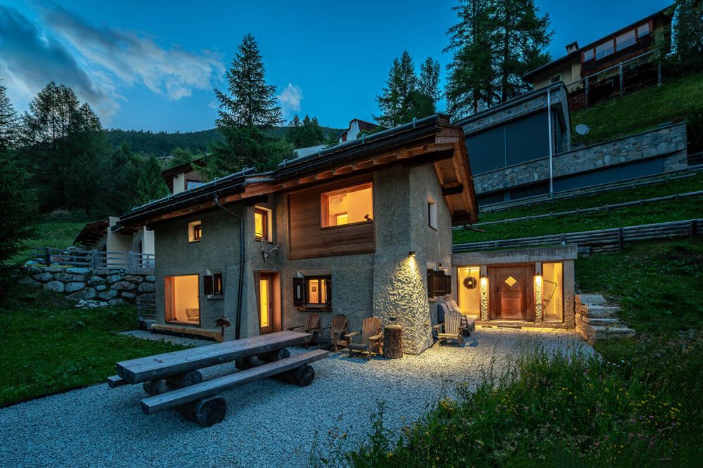 Ferienhaus in La Punt Chamues-ch: ruhig, stilvoll, kernsaniert - C-M_IAP6445-V1