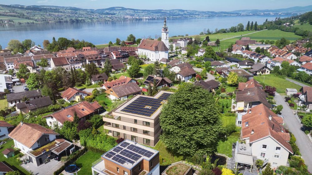 4,5-Zimmer-Spitzenwohnung in bester Lage mit interessanten Aussichten ! -  Bild 2