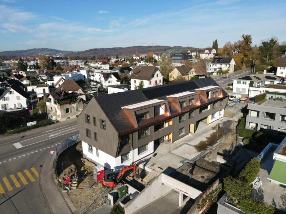 Grosszügige Erdgeschosswohnung mit durchdachtem Grundriss und privater Umgebungsfläche -  Bild 3