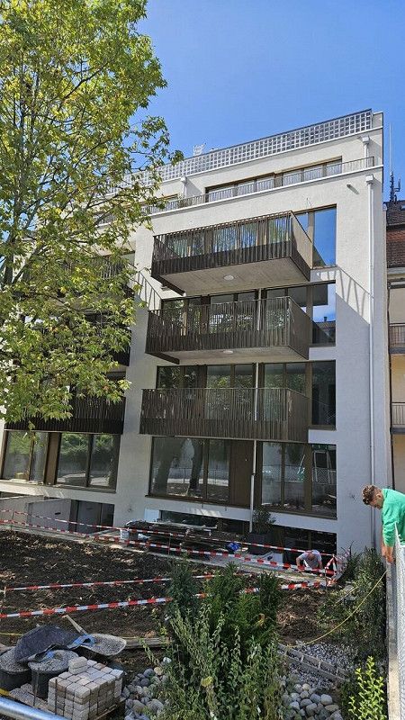 W03 - Moderne 5.5-Zi. Gartenwohnung, neben der Tramstation Riehen -  Bild 8