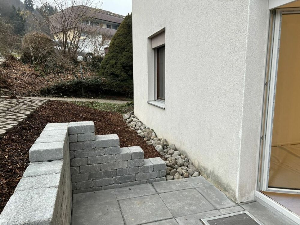 Schmucke 2,5 Zi mit Privatsitzplatz -  Bild 10