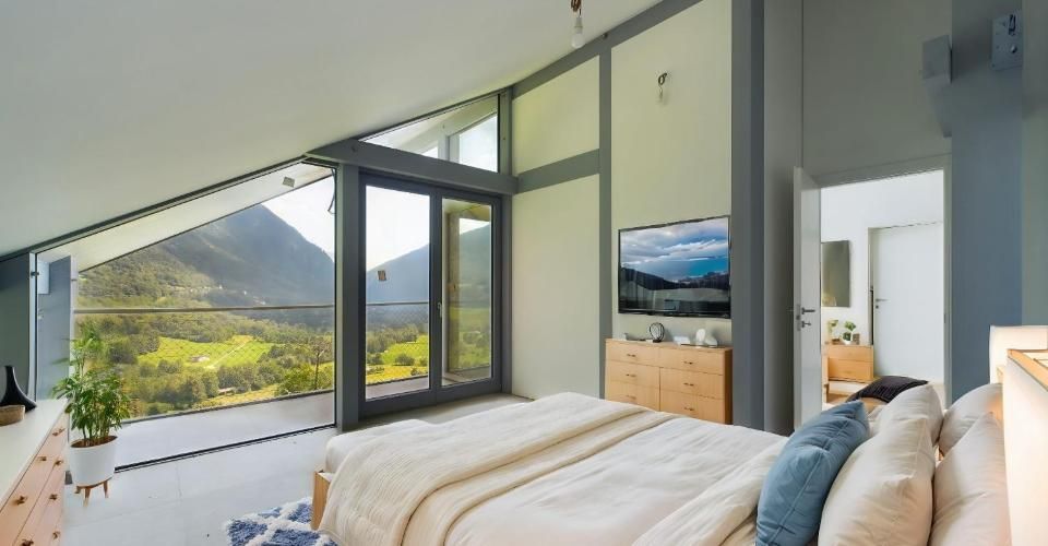 Moderna villa da 7.5 locali con vista panoramica ad Acquarossa - Val Blenio - Villa 7.5 pièces - image - 7