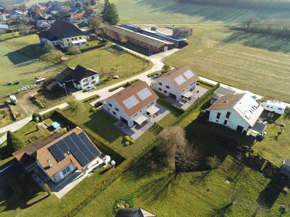 Villa neuve sur plan dans un espace verdoyant -  Bild 2