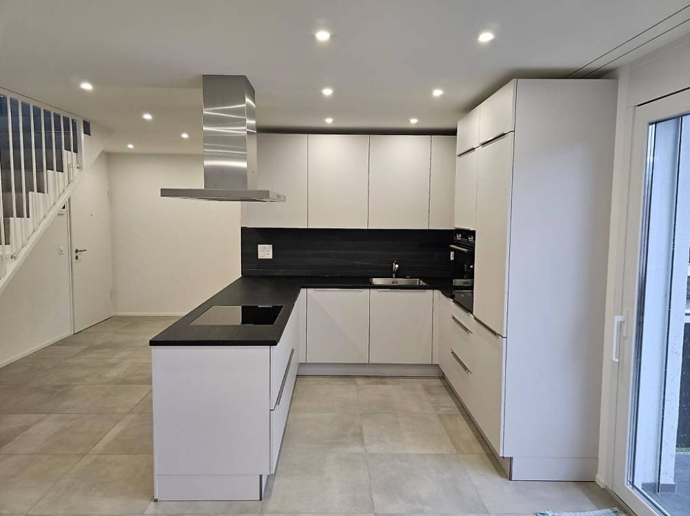 Tolle neuwertige 3.5 Zi Maisonette Wohnung in Oberdorf BL -  Bild 2