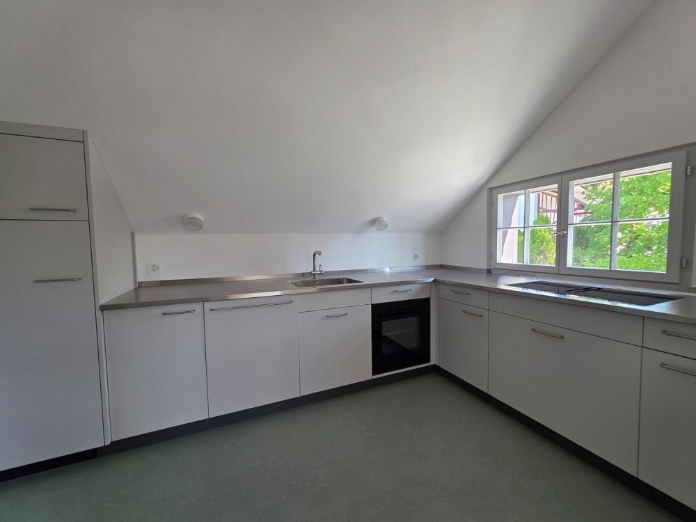 Erstbezug traumhafte 4,5-Zimmer-Wohnung nach Renovierung - Küche