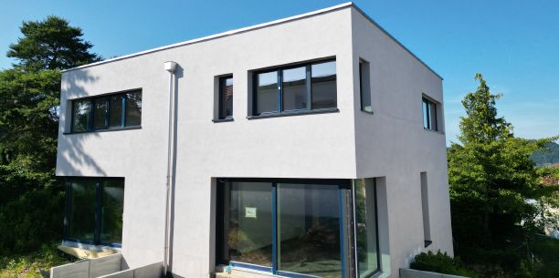 Letzten 4 Häuser: Moderne 5.5-Zimmer-Doppelhaushaelfte in ruhiger Lage von Seltisberg - Bild 1