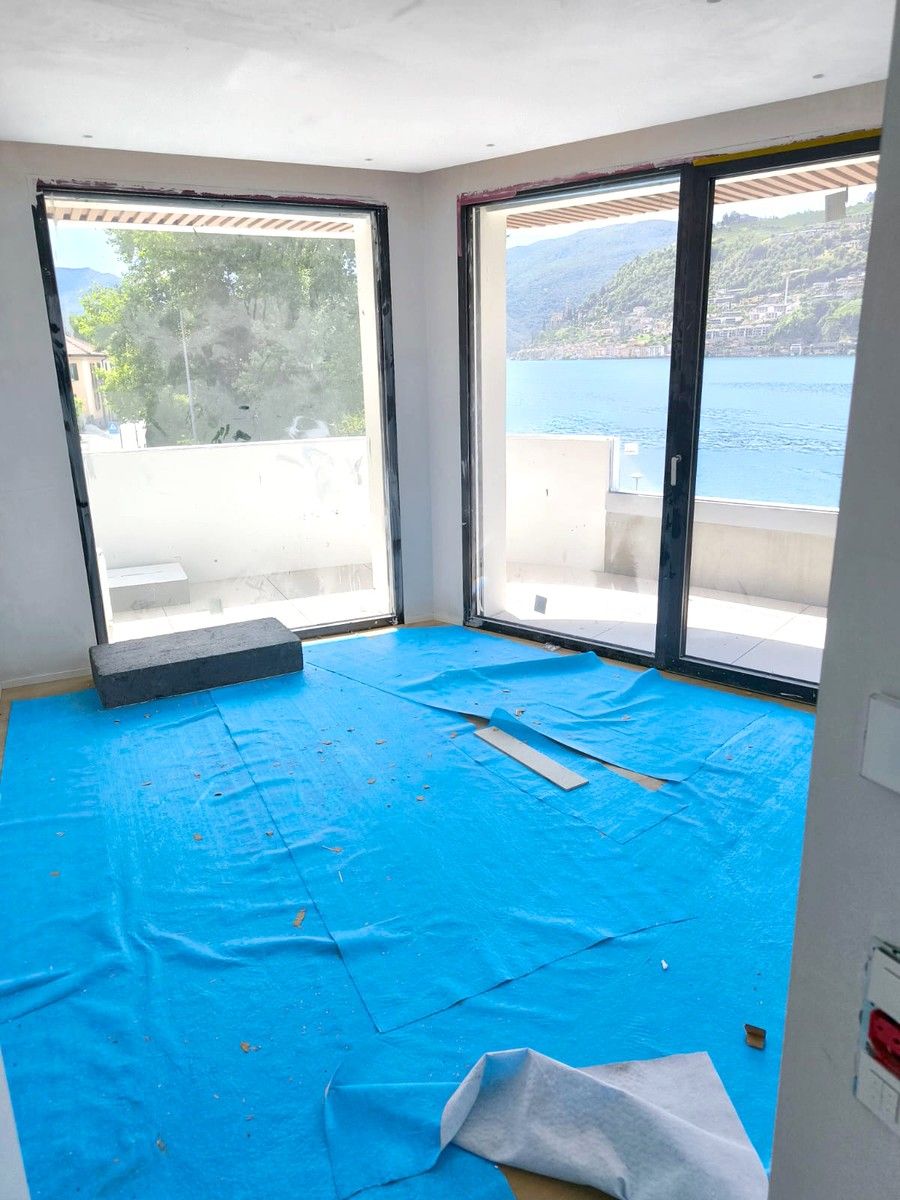 Prestigiosa villa 4,5 vista lago con rooftop e posto barca privato - Bild 6
