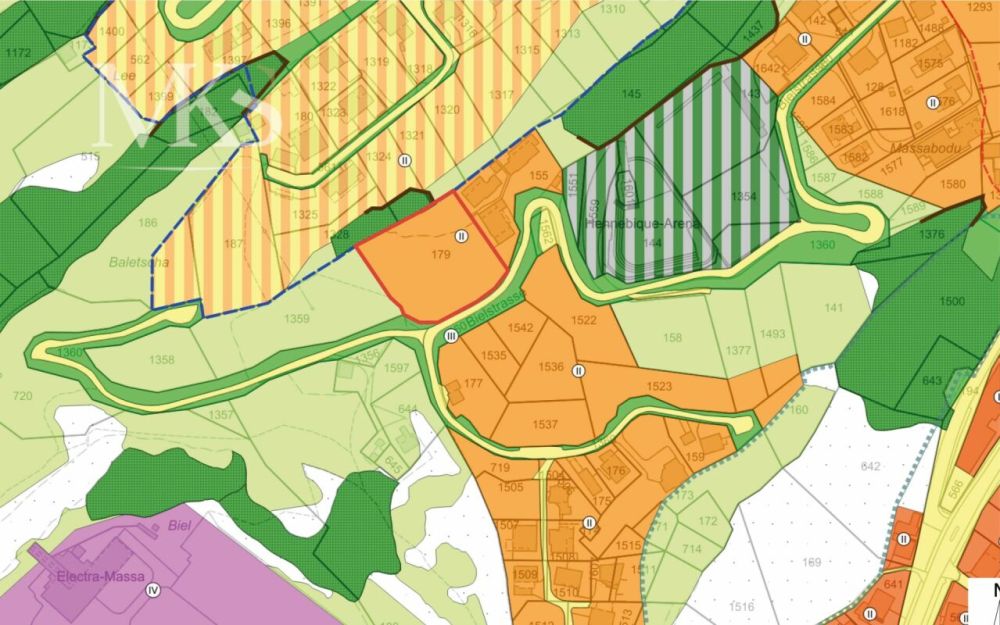 Grossflächige Neubauwohnung an ruhiger und sonniger Lage - Am Rand der Bauzone