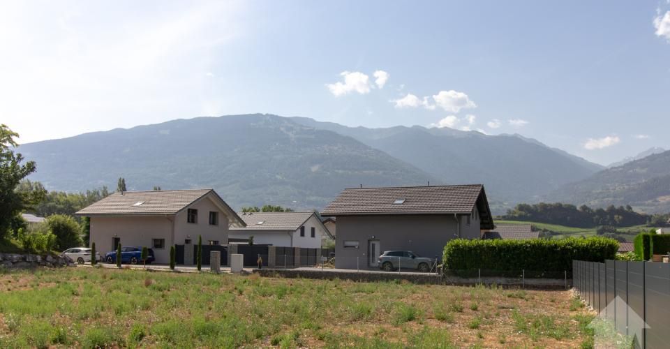Maison contiguë moderne de 5.5 pièces dans un environnement calme - Maison contiguë 5.5 pièces - image - 9