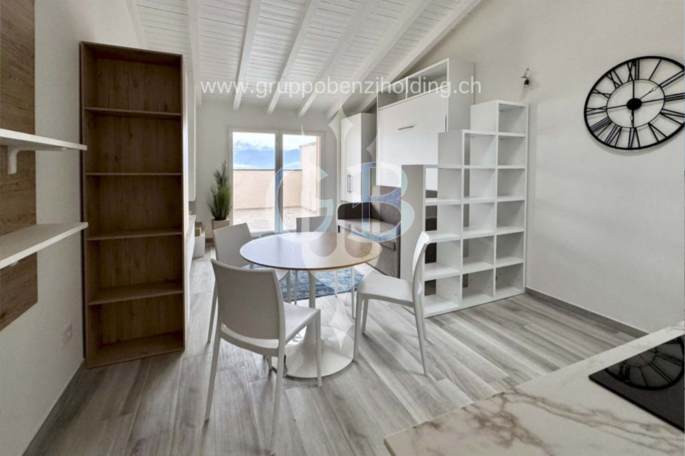 ACQUISTO DIRETTO DAL COSTRUTTORE - Ponte Tresa (ITALIA), Cadegliano-Viconago - Bild 1