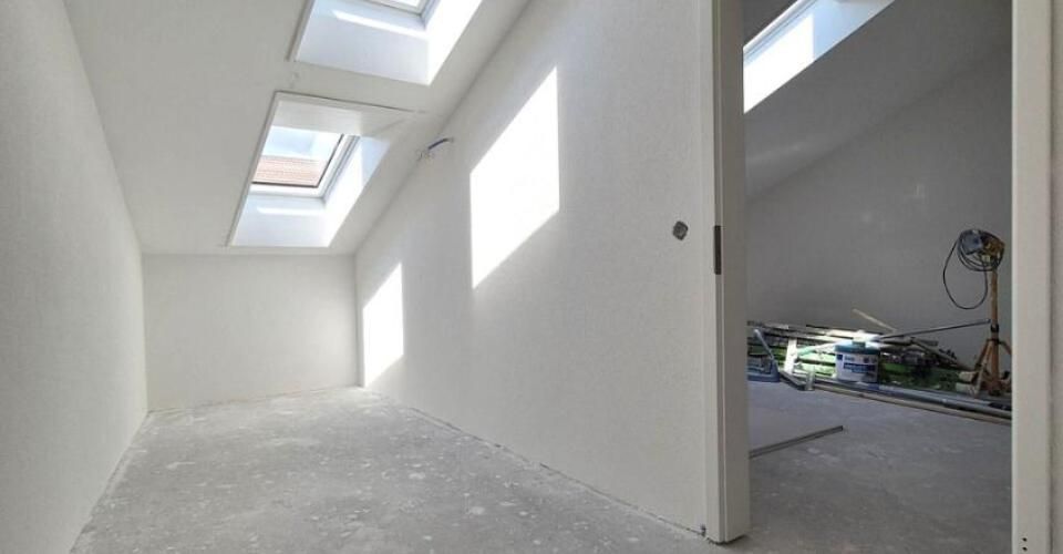 En vente appartement en attique de 4,5 pièces - Appartement 4.5 pièces - image - 6