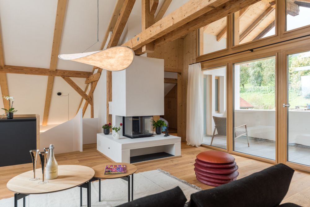Atemberaubende Maisonette Wohnung mit Rundumblick - Wohnen mit Cheminée
