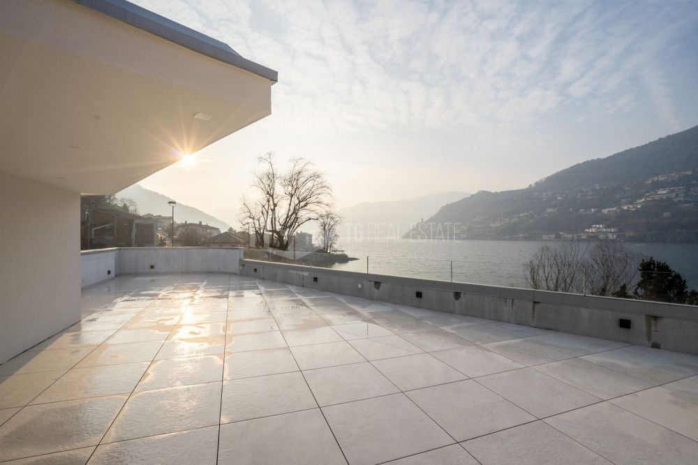 MODERNE VILLA MIT SEEBLICK -  Bild 10