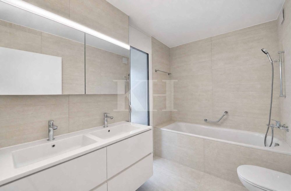 Schönes neues 4,5-Zimmer-Appartement mit hohem Standard und Blick auf den See! -  Bild 4