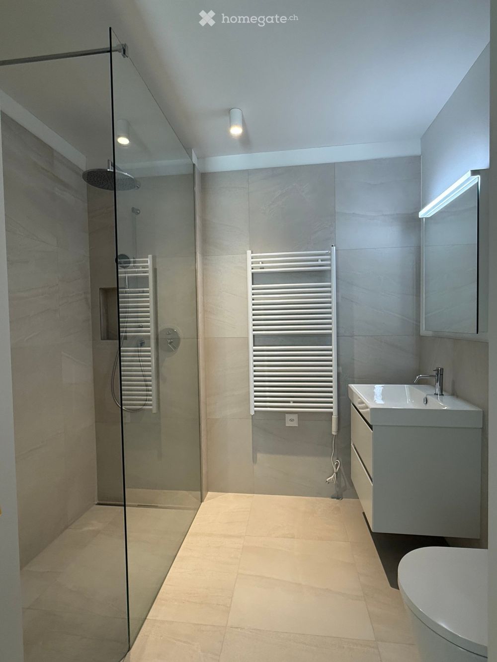 Moderne 3.5-Zimmer-Wohnung mit Einstellplatz in Cham -  Bild 4