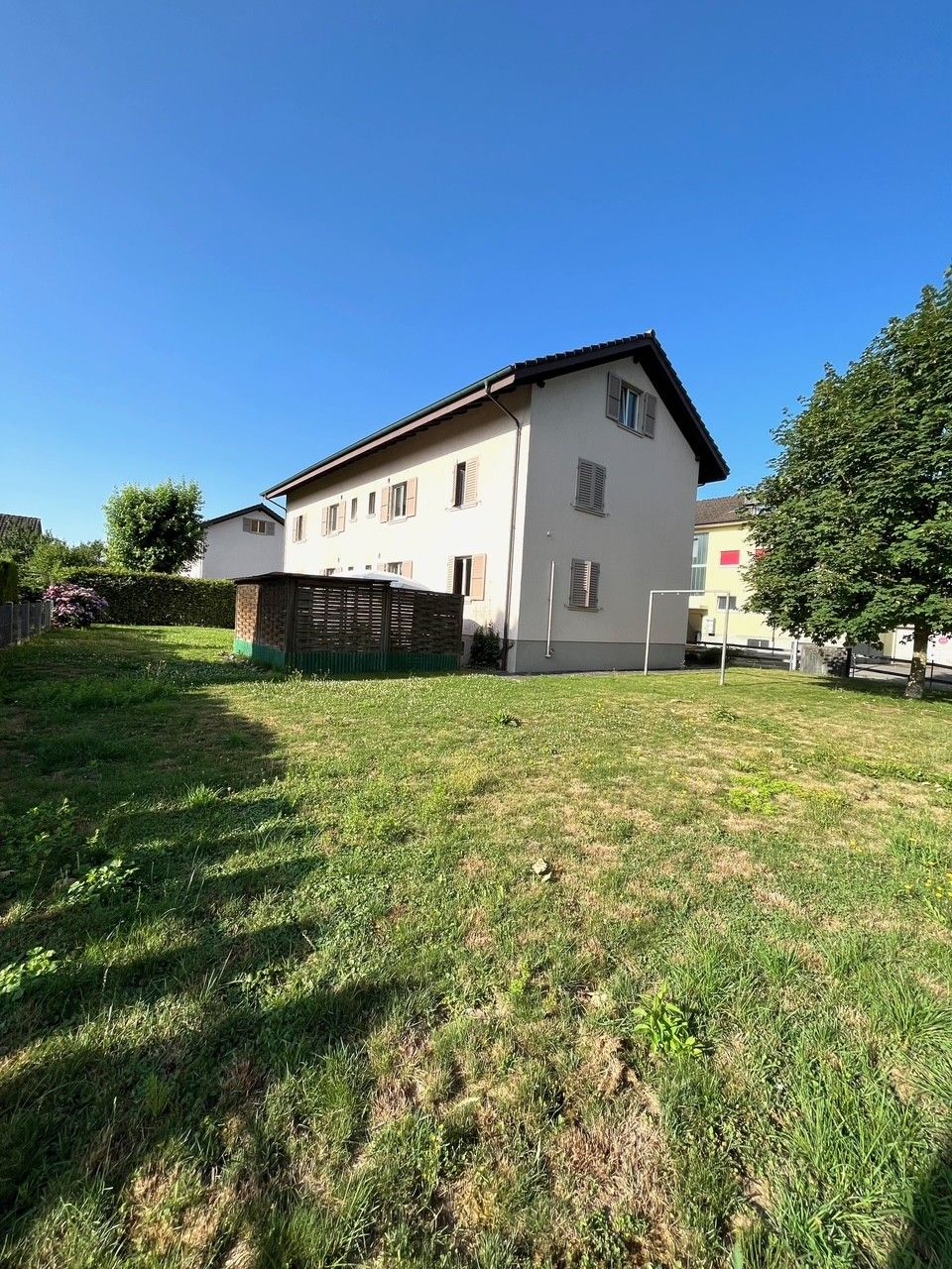 Charmantes Mehrfamilienhaus in Derendingen - Moderne trifft auf Tradition - Bild 3