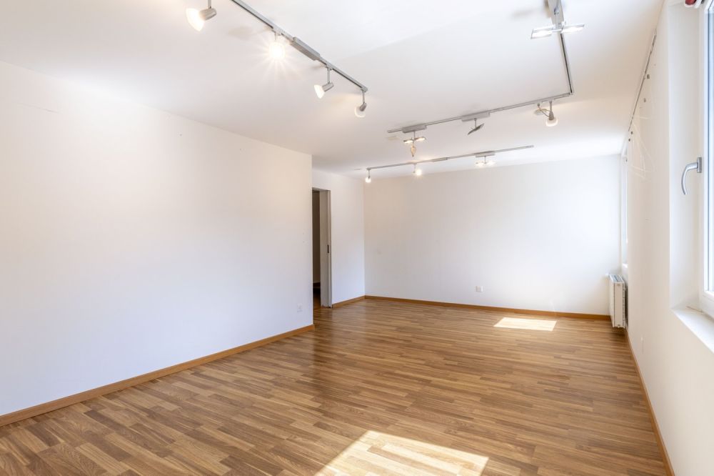 Freistehendes 7-Zimmer Einfamilien- oder Generationenhaus -  Bild 8