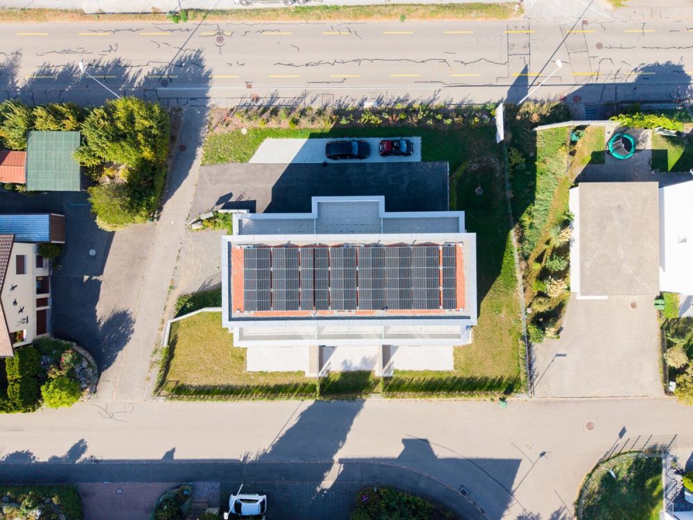 Modernes Reihenmittelhaus mit hohem Wohnkomfort - Photovoltaik-Anlage