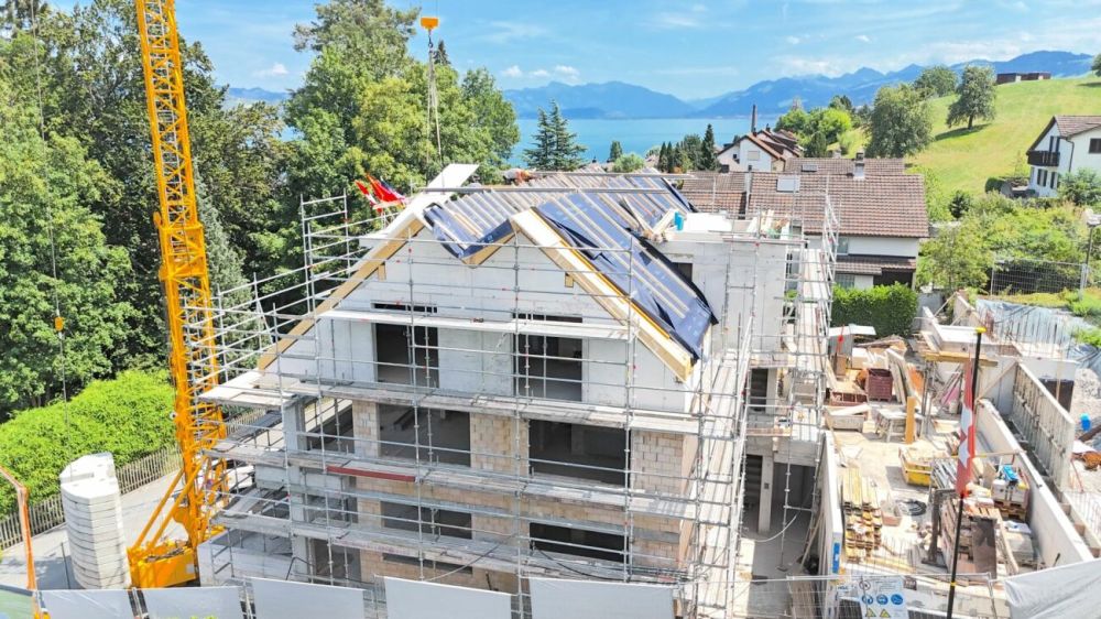 EXKLUSIVE DACHWOHNUNG MIT SEEBLICK - JETZT LETZTE CHANCE NUTZEN - BEZUG FEB. 2027 -  Bild 7