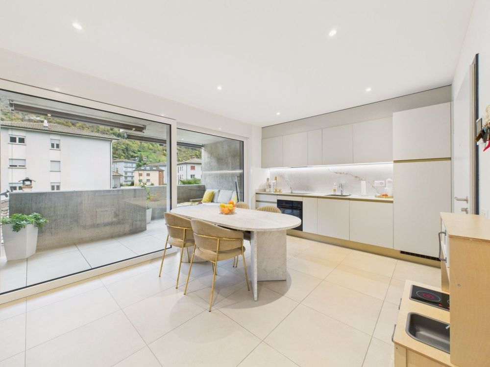 Modernes 2.5-Zimmer-Appartement in neuer Bauweise in Bellinzona - Image 5