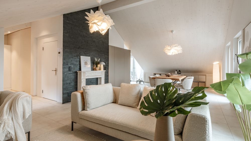 Grosszügige 3.5-Zimmer Dachgeschosswohnung in Hägglingen - Bild 2