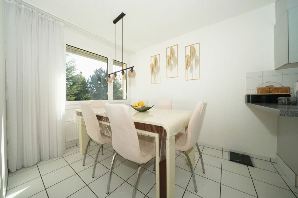 Familienfreundliche Wohnung an zentraler Lage -  Bild 5