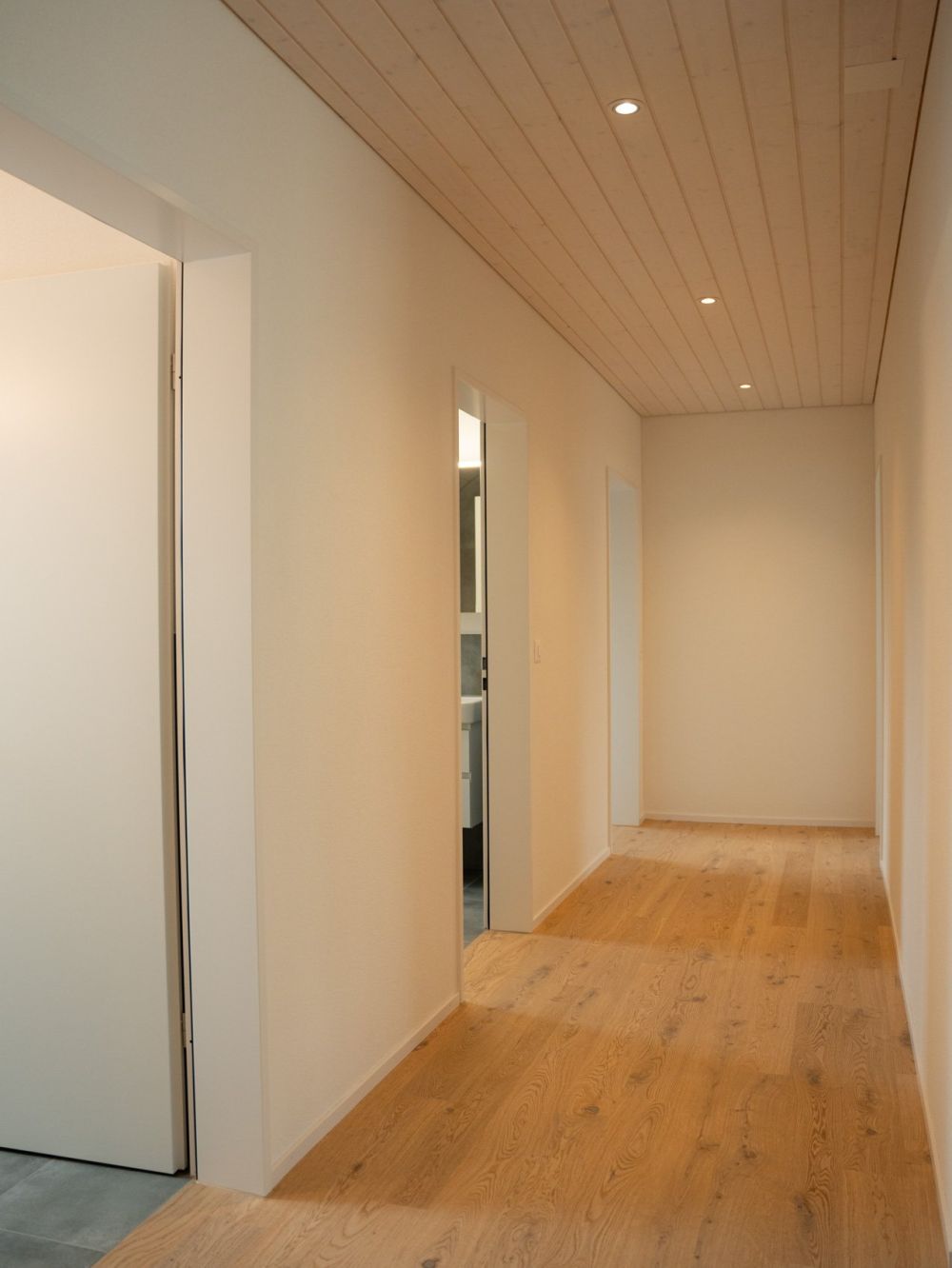 NEUBAU -  helle 3½-Zimmer-Dachwohnung -  Bild 8