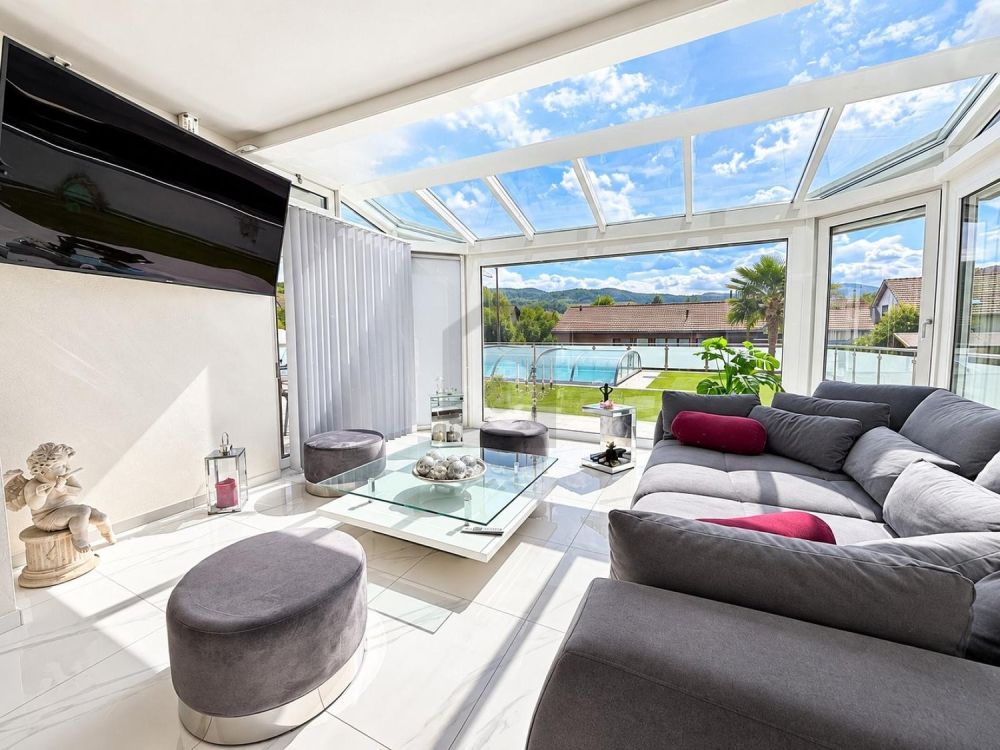 EXKLUSIV MIT POOL & LUXURIÖSEM WELLNESSBAD -  Bild 3
