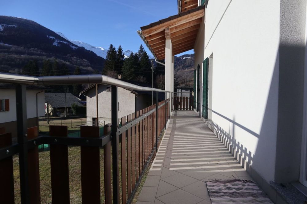 Interessante e nuova palazzina a reddito immersa nel verde, Olivone - Bild 4