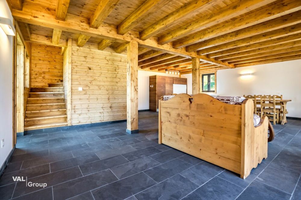 Das letzte Chalet: Neubau mit Zweitwohnsitz in Grächen -  Bild 8