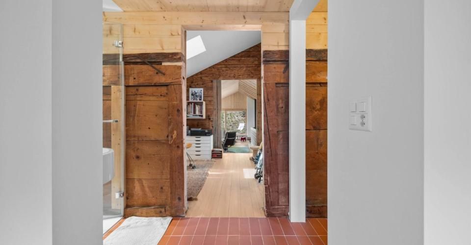 Un chalet d'exception entre plaine et montagne, au coeur de la commune - Maison 4.5 pièces - image - 3