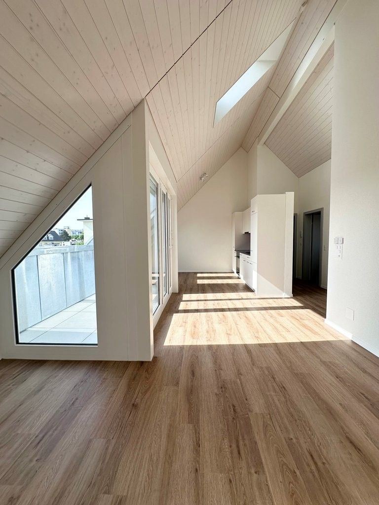 LOFTCHARME - Erstvermietung moderner Dachwohnung!! - Wohnzimmer