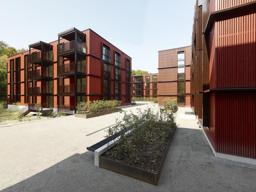 Attraktive 4.5 Zimmer-Neubauwohnung an ruhiger Lage -  Bild 2