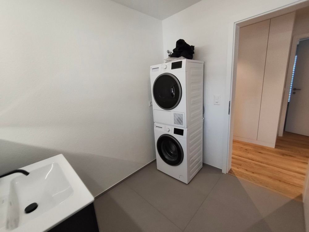 Magnifique appartement en attique de 3,5 pièces à Leuk – Neuf, lumineux -  Bild 6