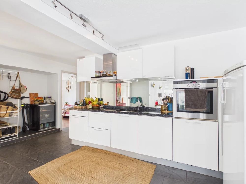 Urban leben in Visp – Moderne 3.5-Zimmerwohnung mit Charme -  Bild 1