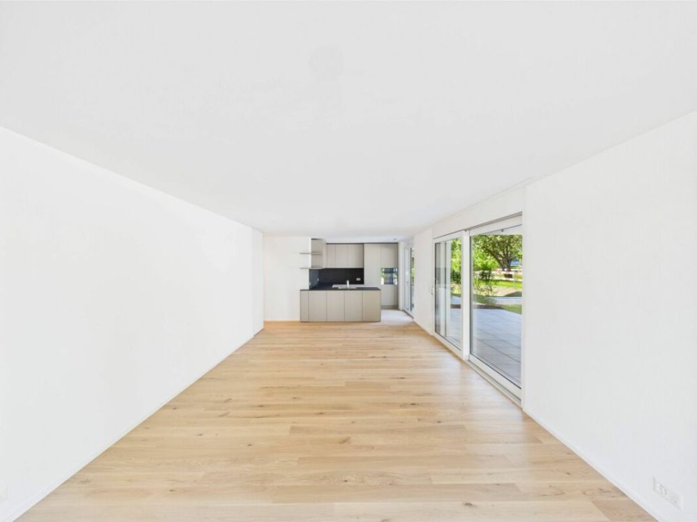 Neue 4.5-Zimmer Erdgeschoss Wohnung (C2) - Wohnzimmer / Küche