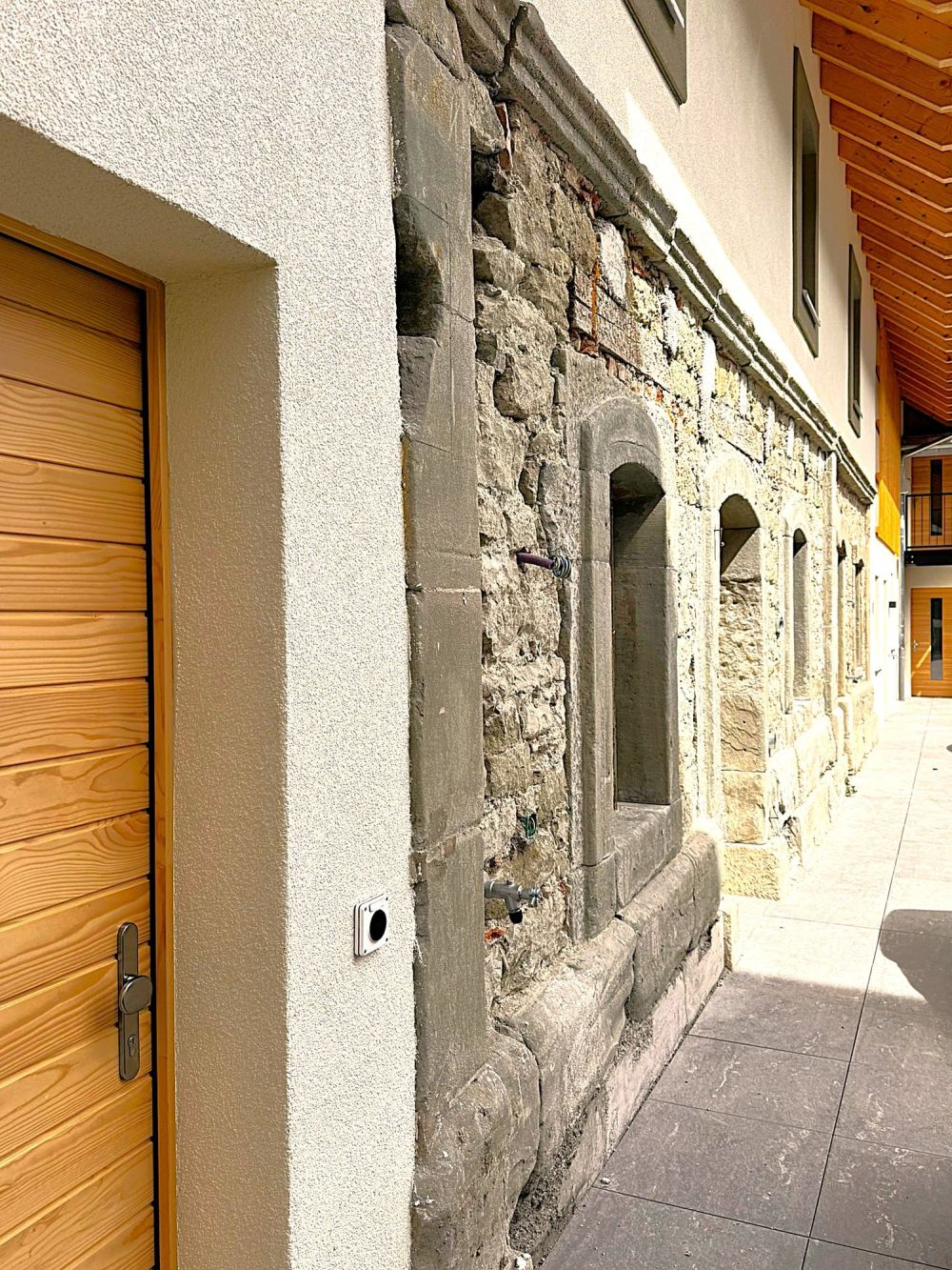 Triplex impeccable et chaleureux au centre de Romont (FR) Petite PPE de cinq appartements -  Bild 9