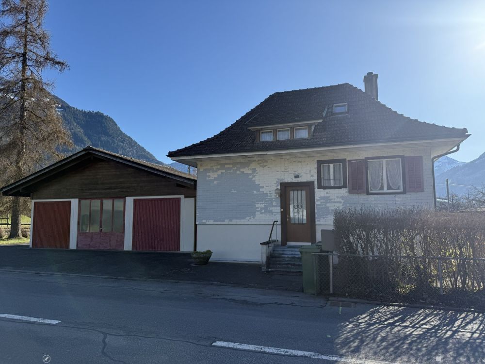 LIEGENSCHAFT mit Neu- oder Ausbaupotenzial in Interlaken -  Bild 3
