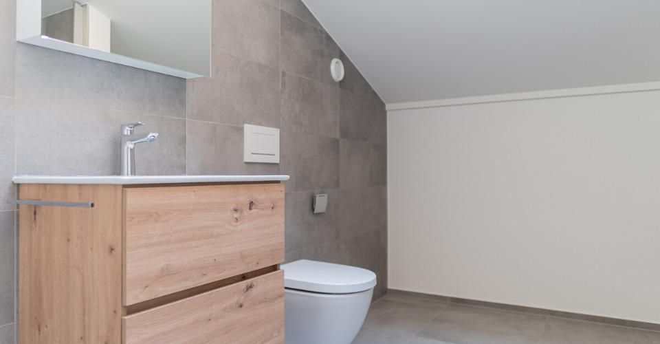 Sonnige Dachwohnung (3.5-Zimmer) als Zweitwohnsitz im Neubau Hasol - Appartement 3.5 pièces - image - 10
