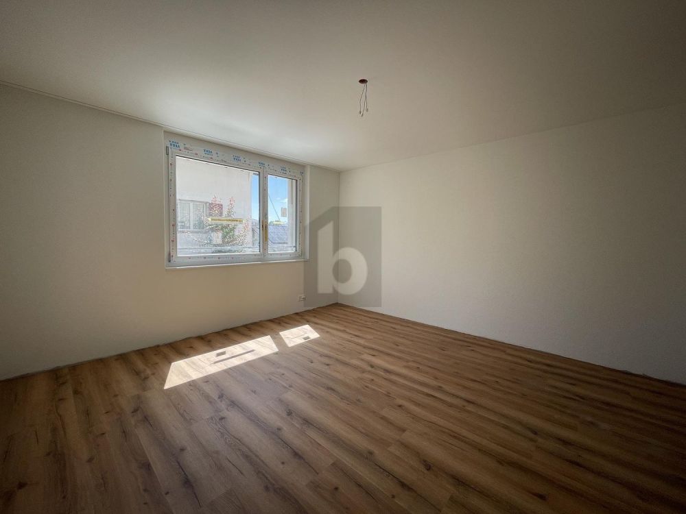 MIT WEITBLICK UND EIGENEM WASCHTURM -  Bild 2