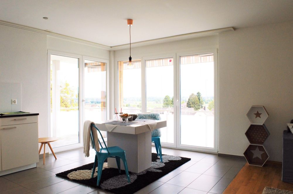 Moderne und helle 2.5-Zimmer-Neubauwohnung mit grossem Balkon -  Bild 5