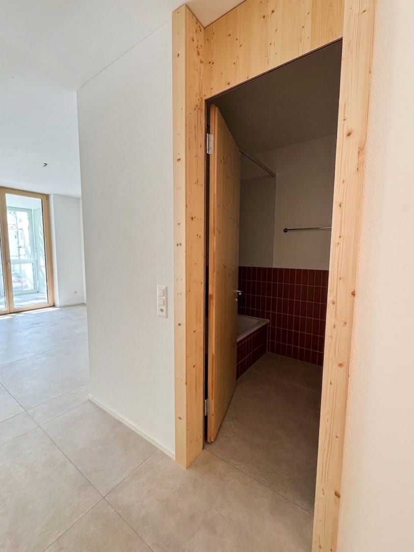 Stilvolle 3-Zimmer-Stadtwohnung mit Balkon in Effretikon -  Bild 9