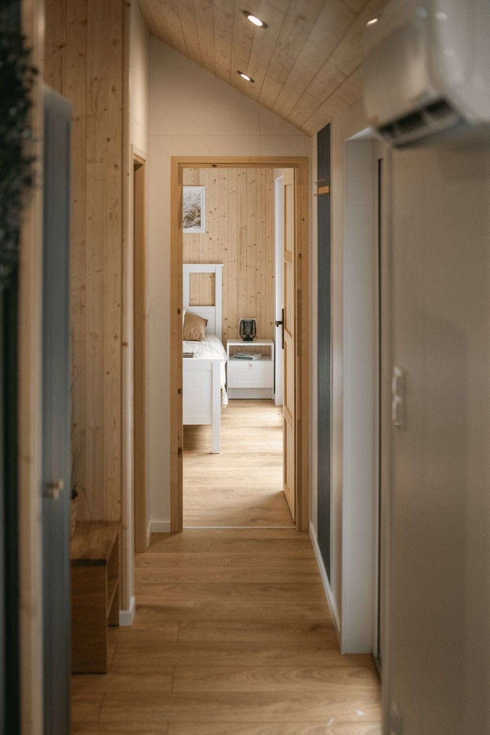 Modernes Tiny House in idyllischer Juraberglandschaft, nachhaltig & komfortabel wohnen - Bild 12